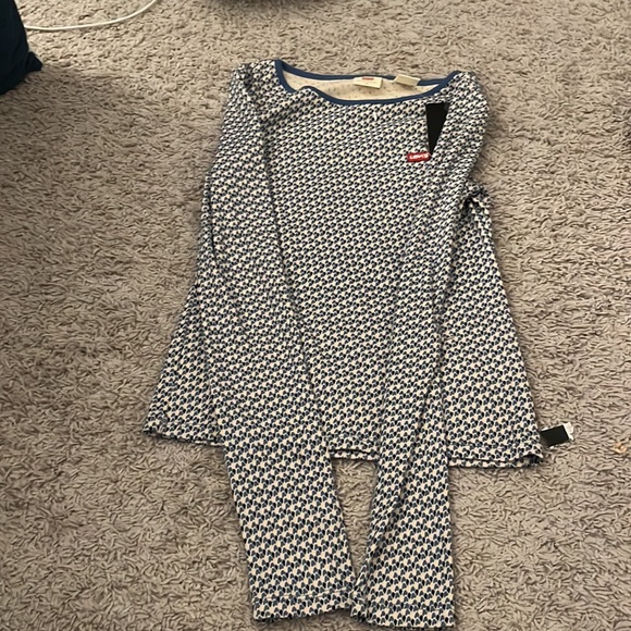 Patterned Levi’s shirt - Picture 2 of 5